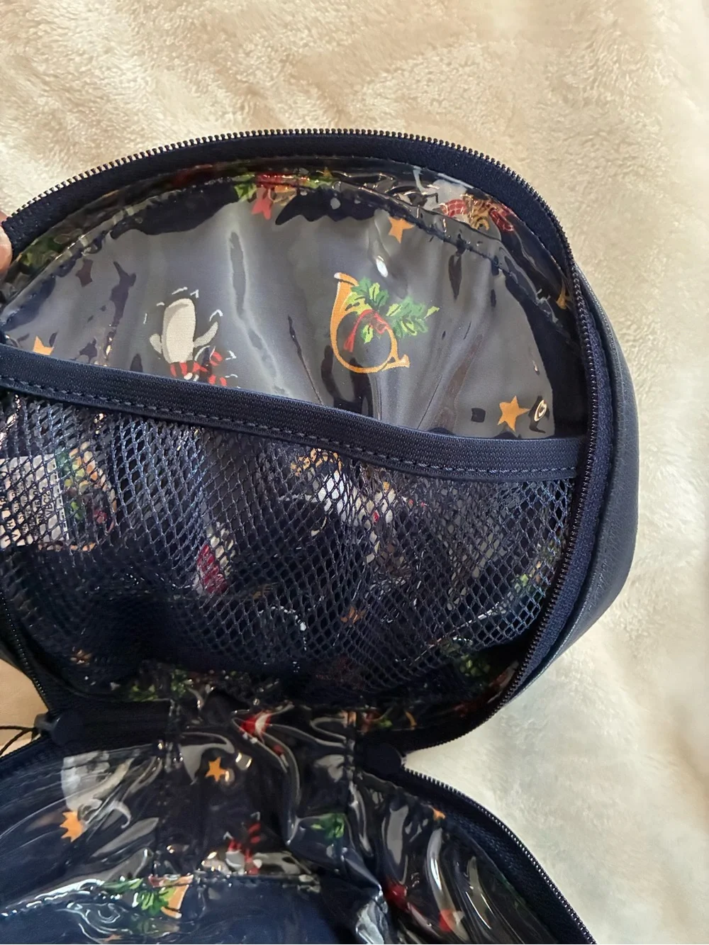NEW! Vera Bradley Whimsy Zippered Cosmetic Bag/Case in Snow Globe Motifs